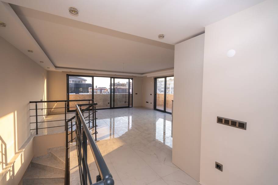Property Detail
